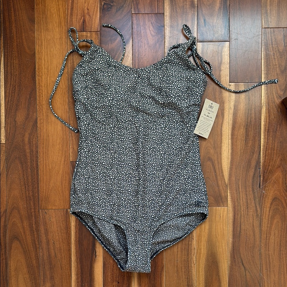 ALBION “The Charleston” One-Piece Swimsuit